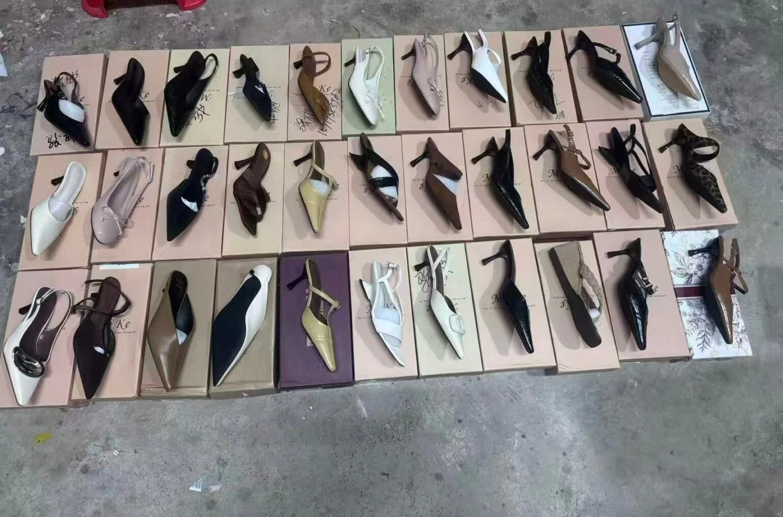 Women’s shoes
